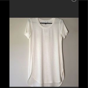 Women’s tunic top cream color. Size L new